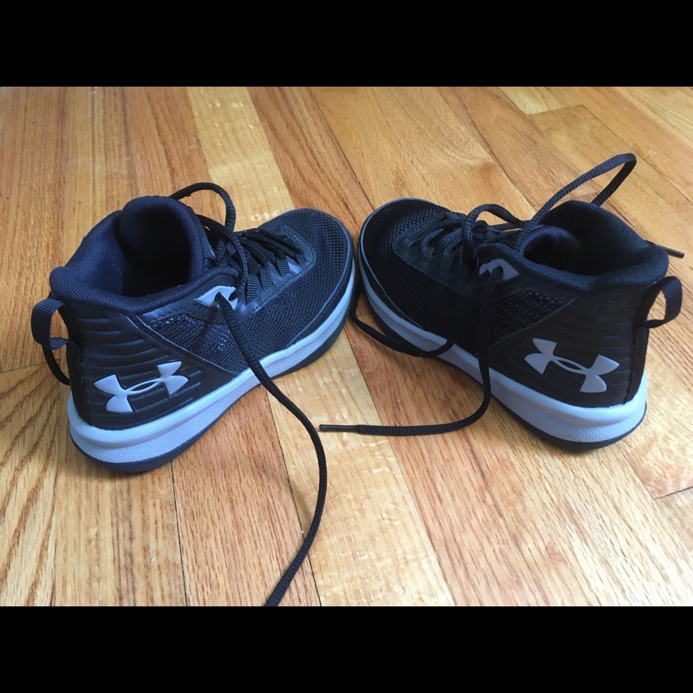 UNDER ARMOUR Little Boy Preschool Basketball Shoes